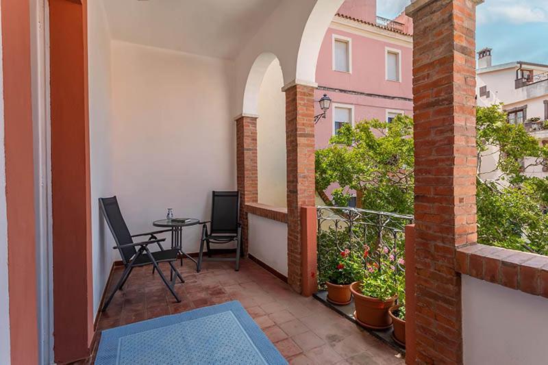 Borgo Prima Luce Otel Cuglieri Dış mekan fotoğraf